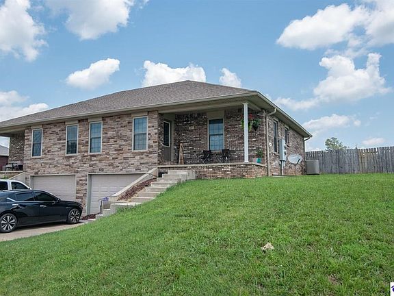 2nd image of 112 Wood Ln