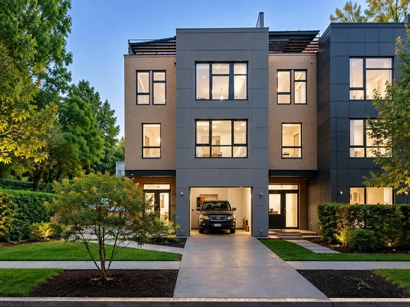 4191 Jubilee Hills Rd, Cary, NC 27519