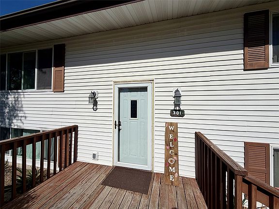 2nd image of 301 E Depot St