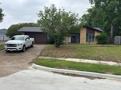 2708 Runningbrook Ln Photo 1