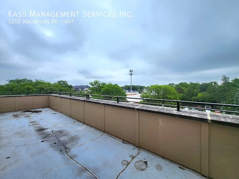 1202 Waukegan Rd, Glenview, IL — Photo 176