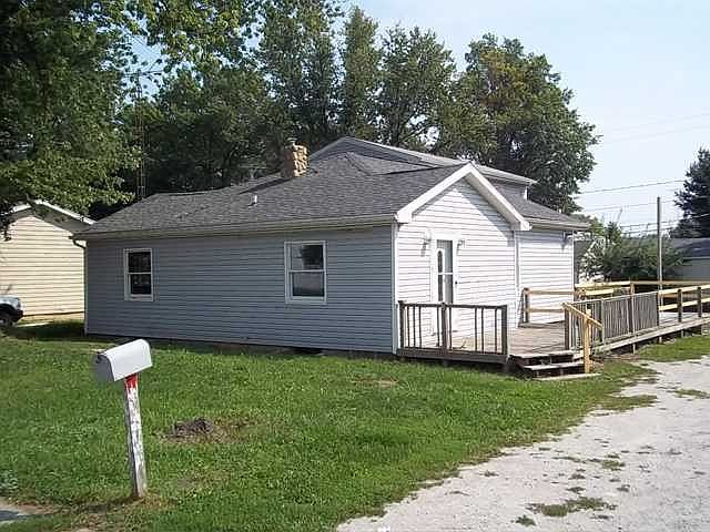 1st image of 2307 Sheffield Pl