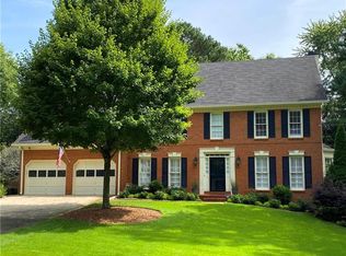 6850 Lisa Ln, Sandy Springs, GA 30338