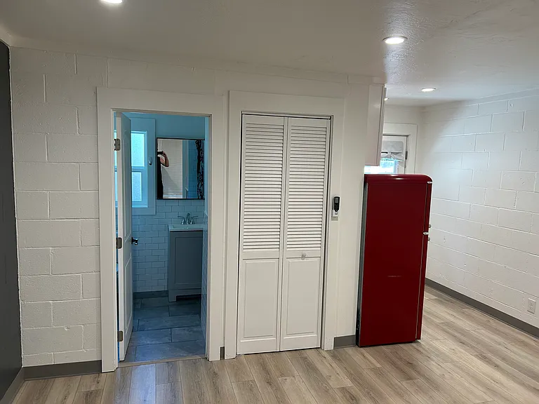 5503 Old Redwood Hwy #5 — Photo 1