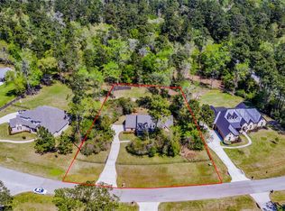 1054 Autumnwood Dr, Magnolia, TX 77354