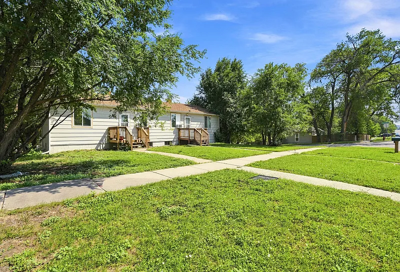 2 bed, 1.0 bath, 530 sqft, $900 — Photo 4