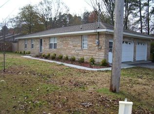 1015 Rose Rd, Albertville, AL 35951