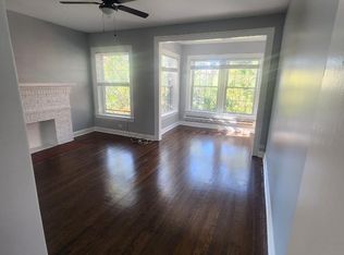 312 Lee St #3H, Evanston, IL