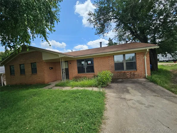 307 Ash St, Pawnee, OK 74058