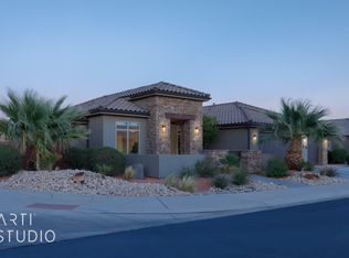355 S Chuckwalla Ln, Ivins, UT 84738