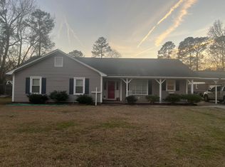 1304 Fairlawn Dr, Sumter, SC 29154