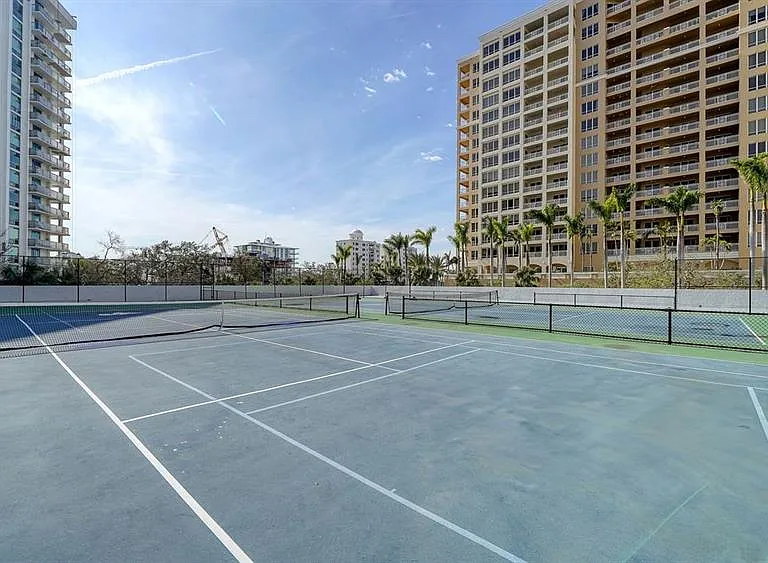1111 N Gulfstream Ave #4E — Photo 33