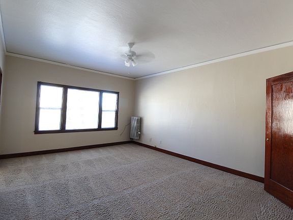 2nd image of 736 Lincoln Ave APT 101