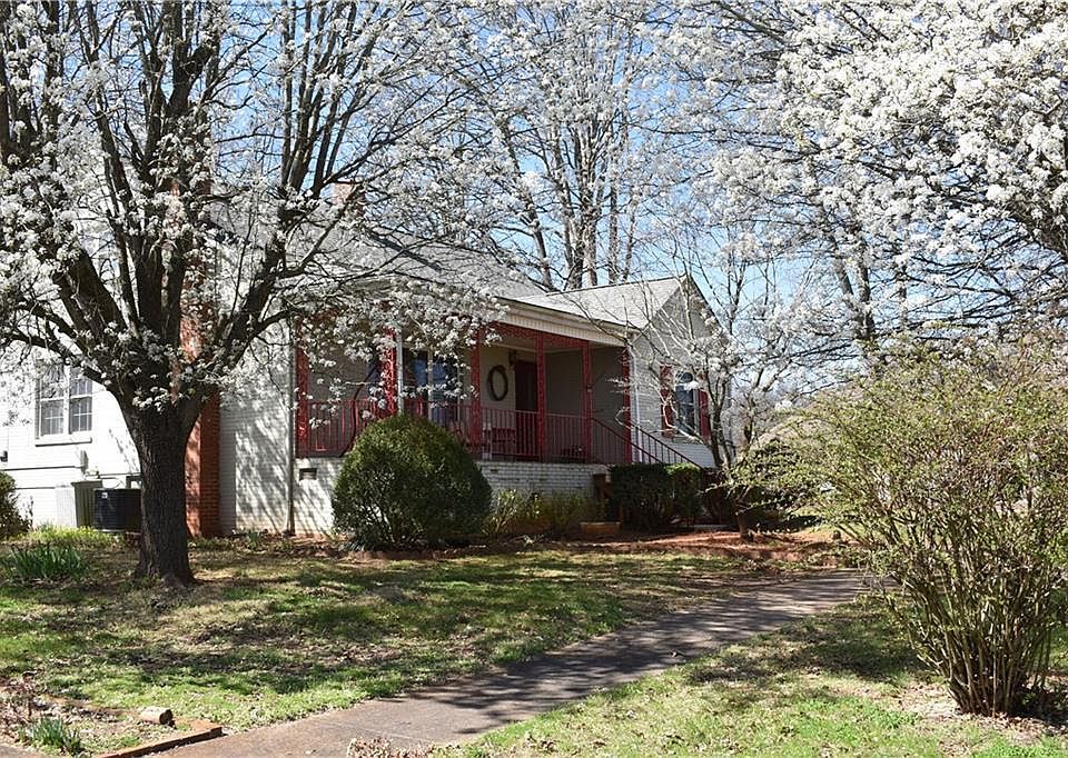 1st image of 1 Sunnyside St