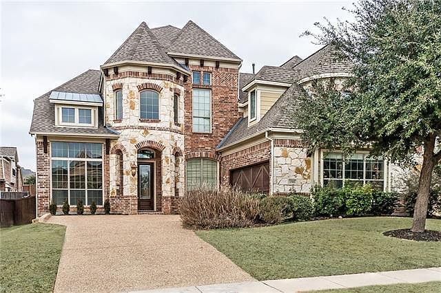 1st image of 1502 Riverdale Dr