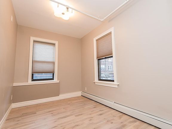 5th image of 45-42 44th St #2R