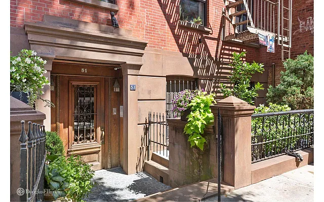 Rented by Douglas Elliman | media 8
