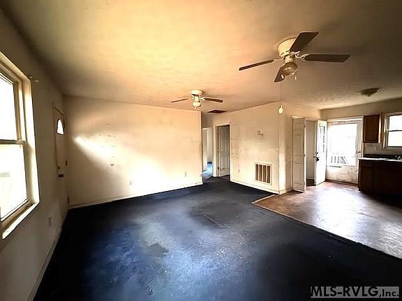 5th image of 195/271 Red Hill Ln