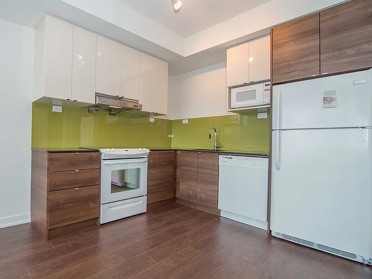 121 McMahon Dr #3003 — Photo 3