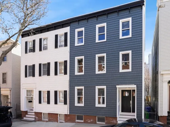 17 Mystic St #1, Charlestown, MA 02129