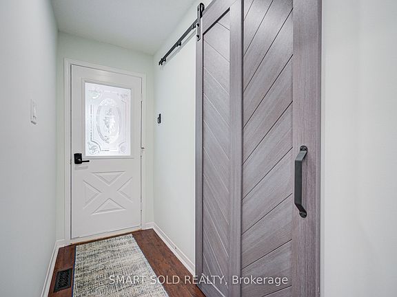 3rd image of 24 Snider Dr