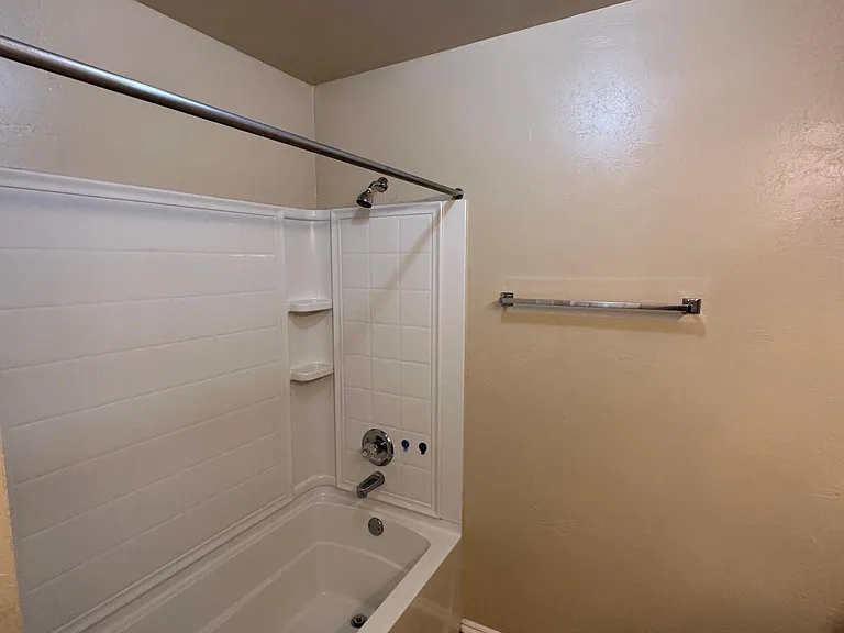 809 Beechwood Way — Photo 18