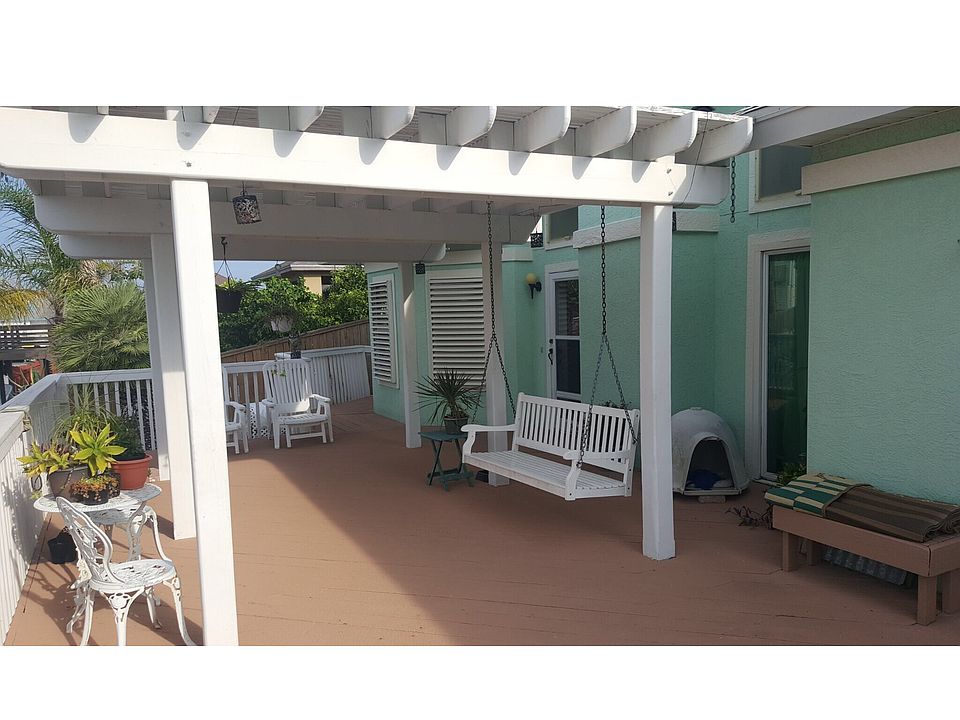 1st image of 13838 Doubloon St