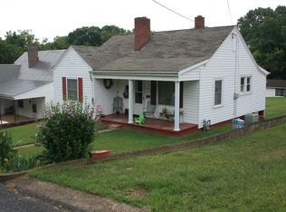 110 Cemetery St, Martinsville, VA 24112