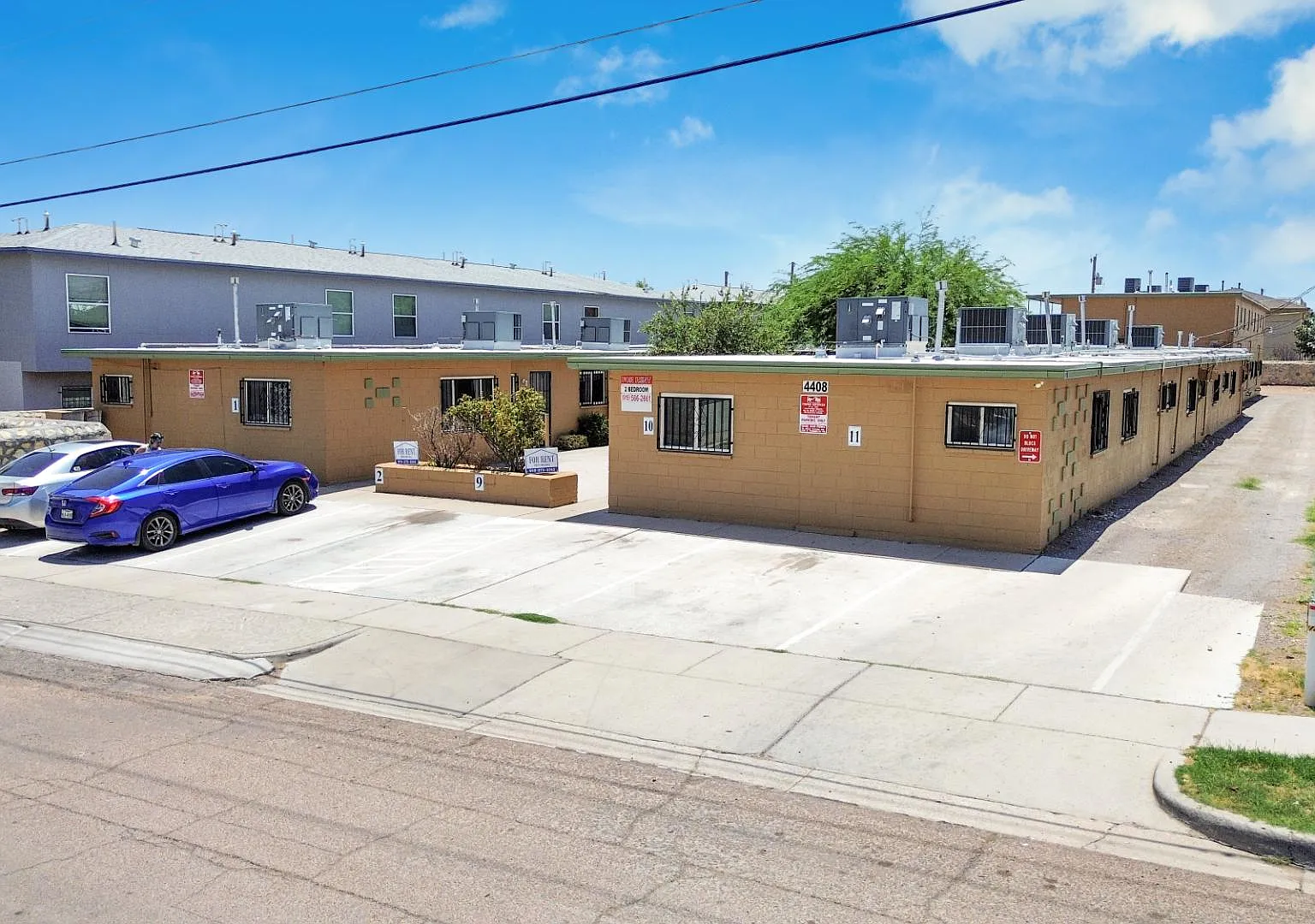 4408 Sunrise Ave - 4408 - 7 — Photo 1