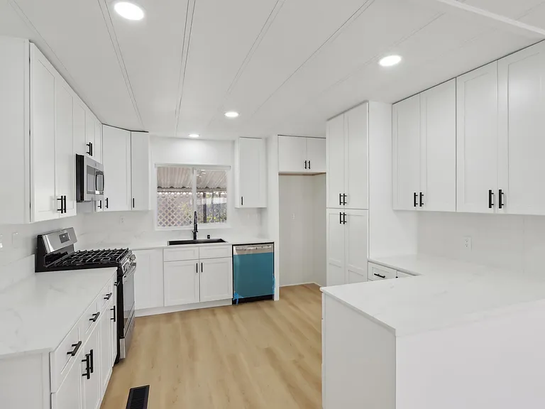 14777 Palm Dr #113 — Photo 10