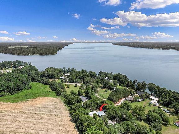 4th image of 2076 Calhoun Dr