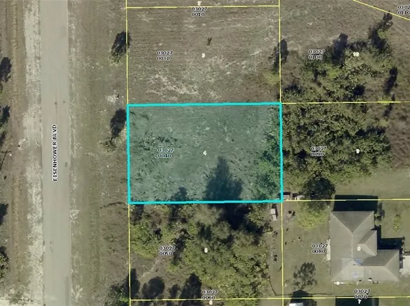 707 Eisenhower Blvd, Lehigh Acres, FL 33974