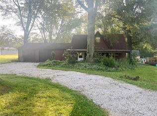 3859 Randolph Rd, Mogadore, OH 44260