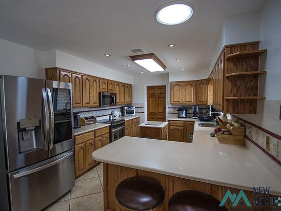 5th image of 1104 Martinelli Dr