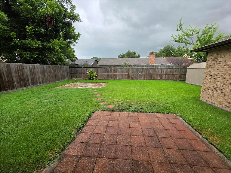 6607 Rockfield Dr — Photo 14