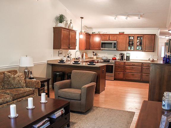 2nd image of 28 Owens Dr Unit 122