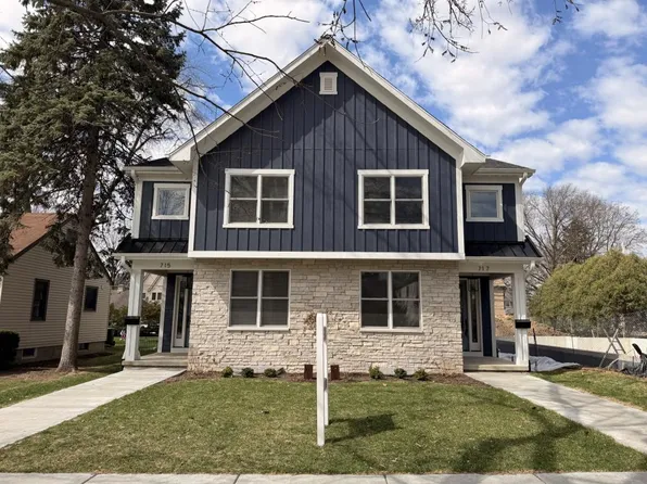 717 N Brainard St, Naperville, IL 60563