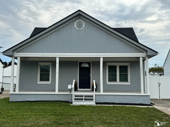 13835 Helen St, Southgate, MI 48195