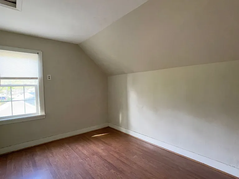 101 High School Ave — Photo 13