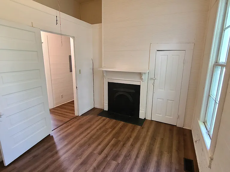 774 Macon Ave — Photo 27