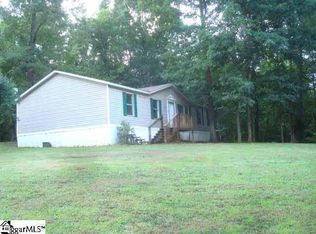 104 Hatchet Ln, Pickens, SC 29671