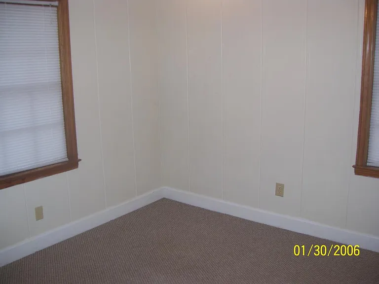 Bed room
