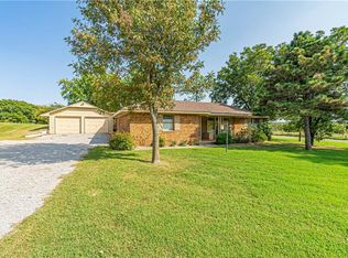 914 S Sara Rd, Tuttle, OK 73089