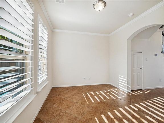 3rd image of 3002 Fairdale Estates Court