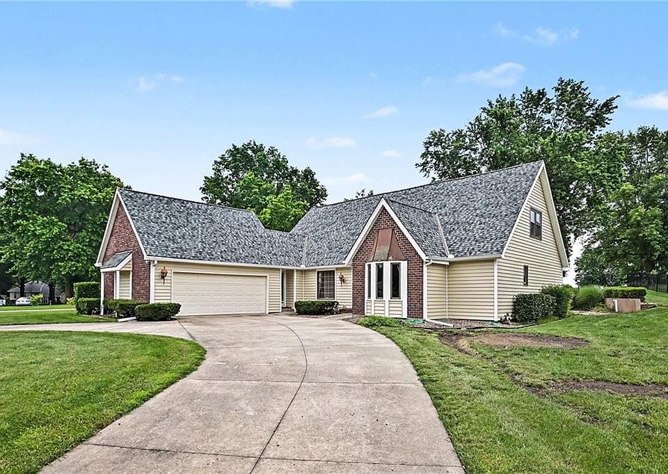 1st image of 9711 Betsy Ross Ln