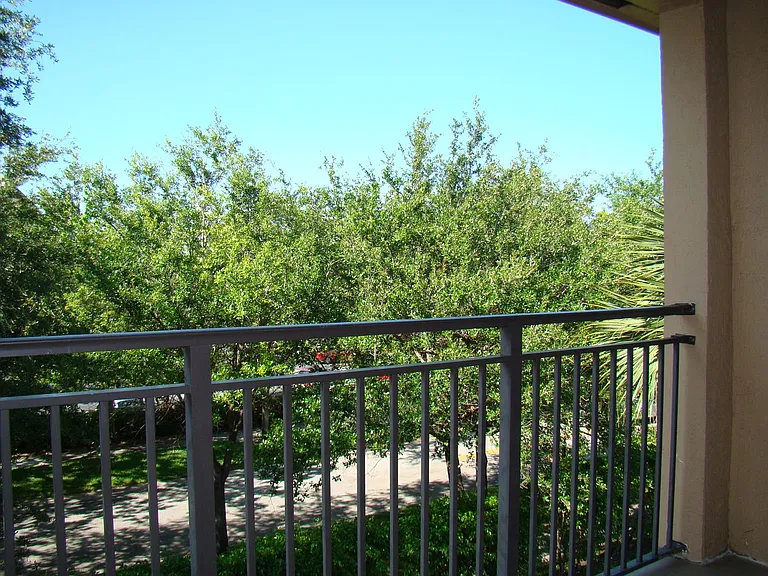 City Center Apartments — Photo 22
