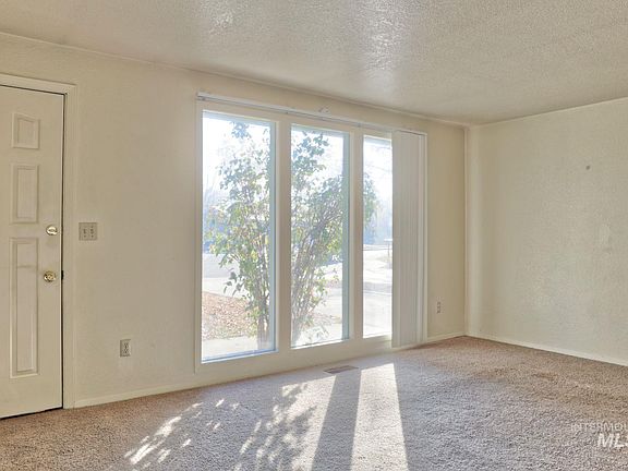 3rd image of 8152 W Marcum Ct