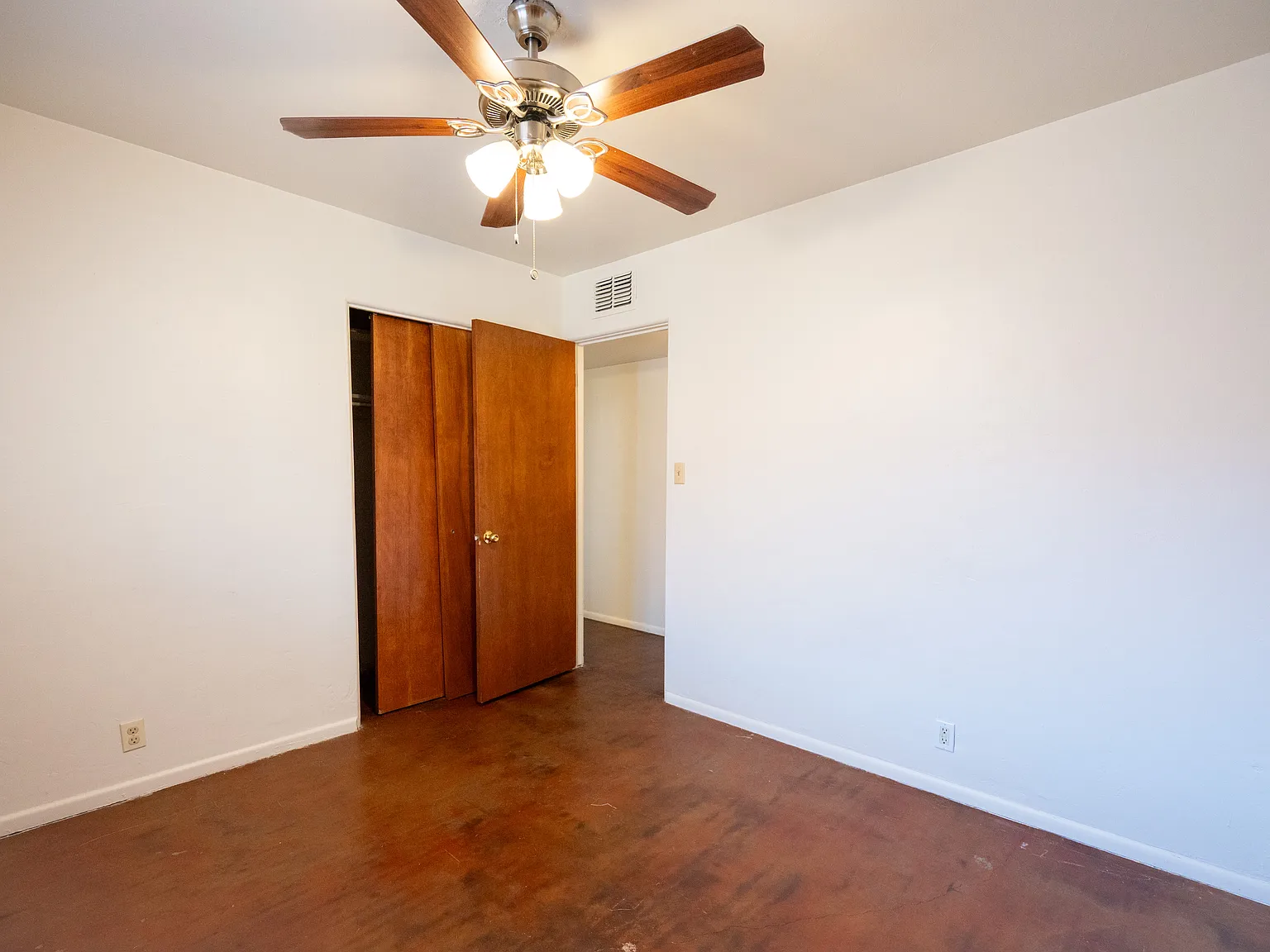 2 bed, 983 sqft, $1,495 — Photo 3