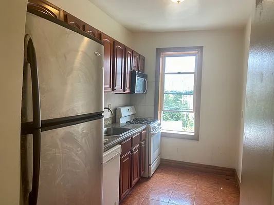 Rented by Brooklyn Properties | media 4