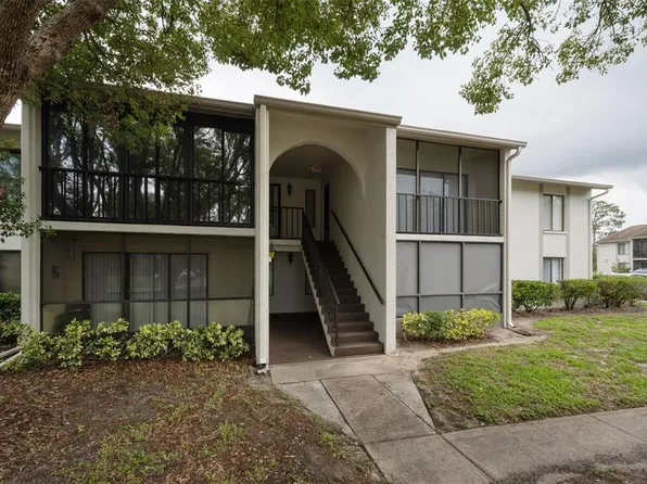 2687 Pine Ridge Way S APT B2, Palm Harbor, FL 34684
